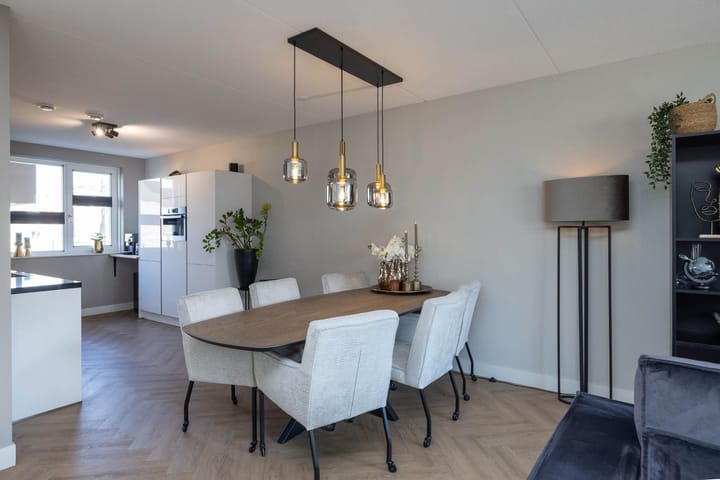 Foto 5 van M.C. Escherstraat 20