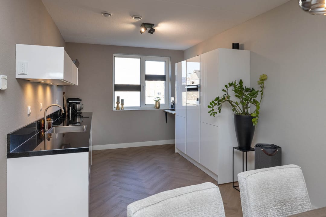 Foto 7 van M.C. Escherstraat 20