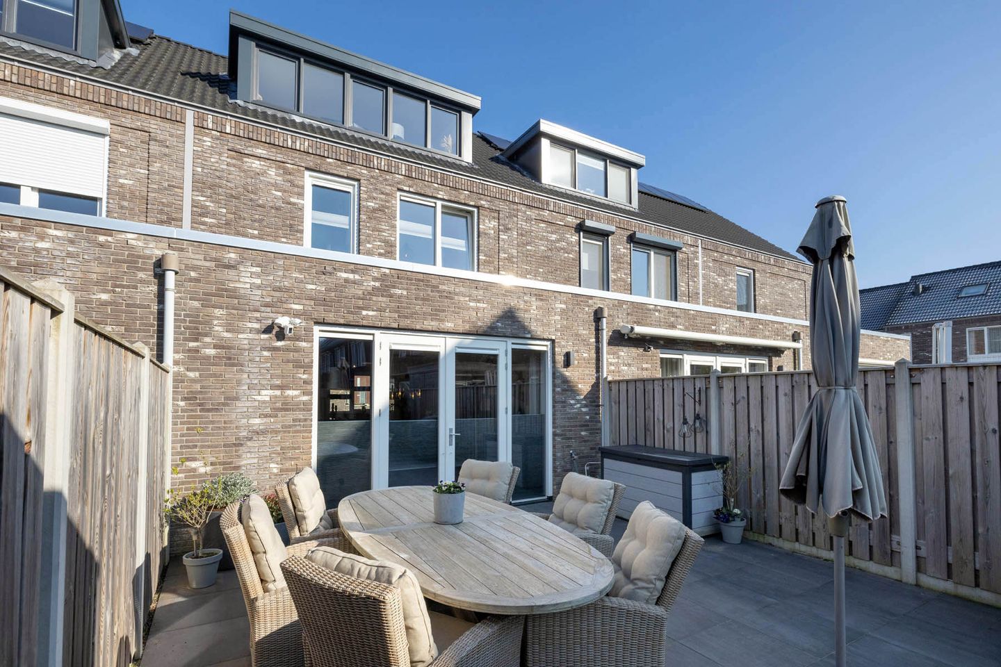 Foto 25 van M.C. Escherstraat 20