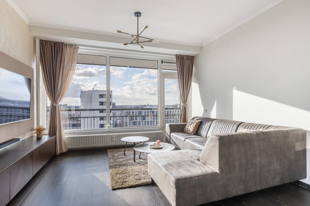 Foto 16 van Van Weerden Poelmanlaan 68