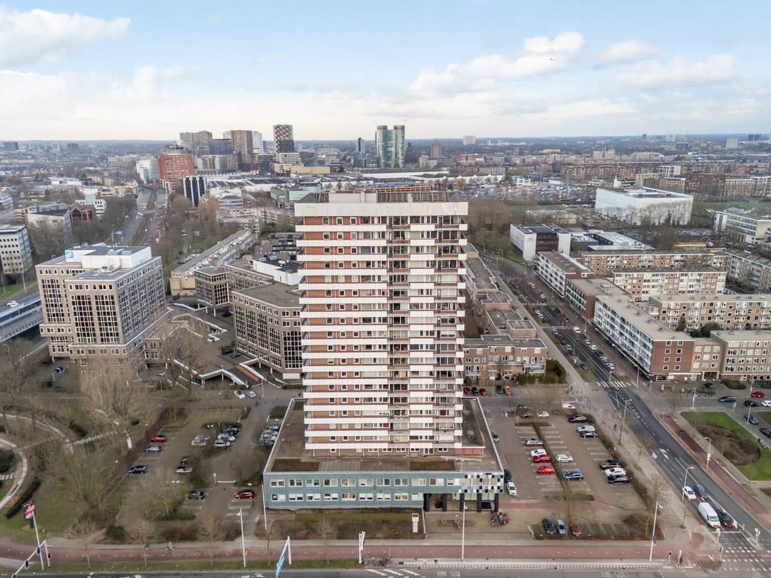 Foto 43 van Van Weerden Poelmanlaan 68