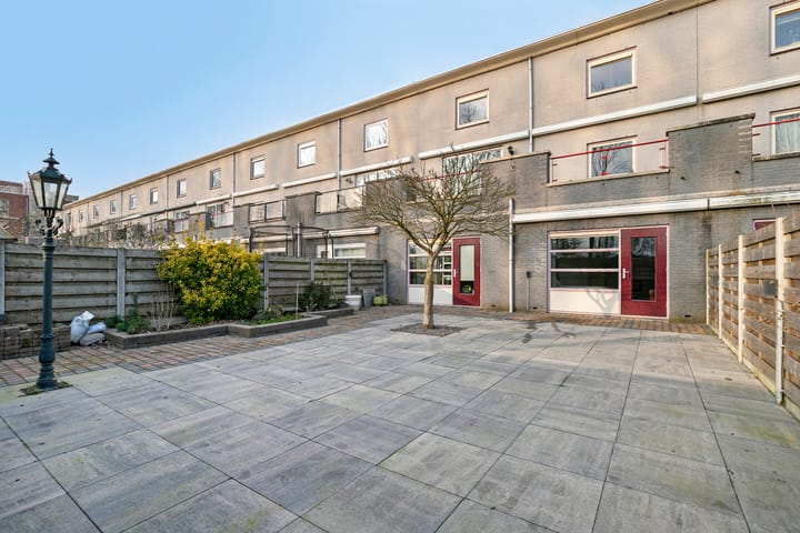 Foto 33 van Merbau 46