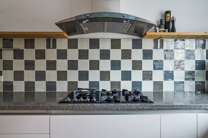 Foto 20 van Smaragd 69