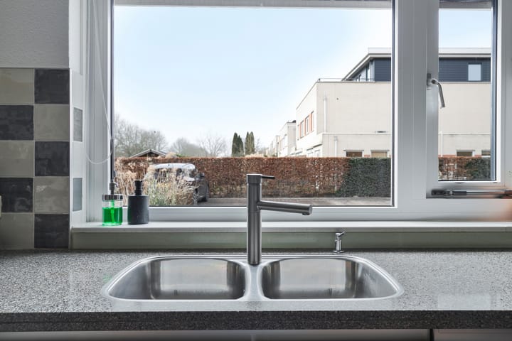 Foto 21 van Smaragd 69