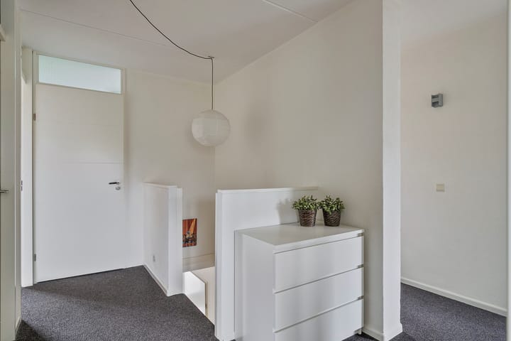 Foto 28 van Smaragd 69