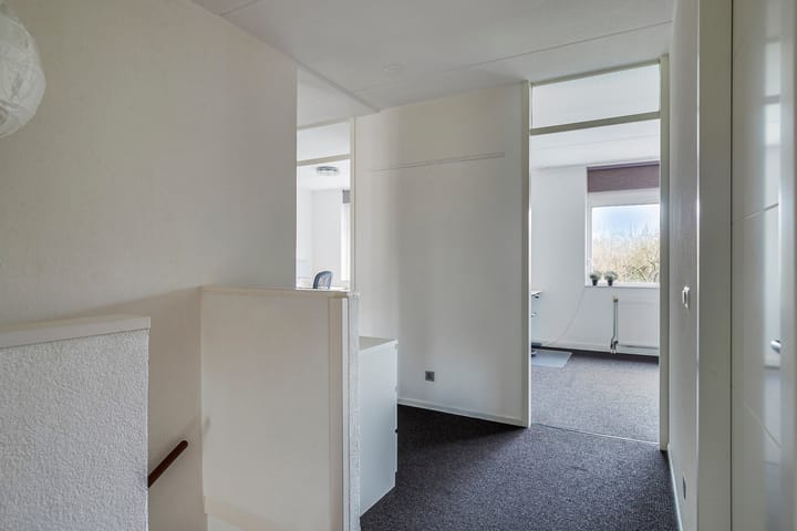 Foto 29 van Smaragd 69