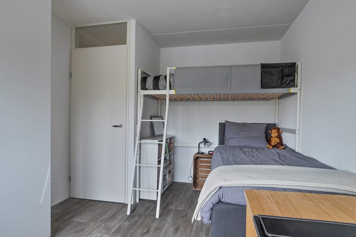 Foto 41 van Smaragd 69