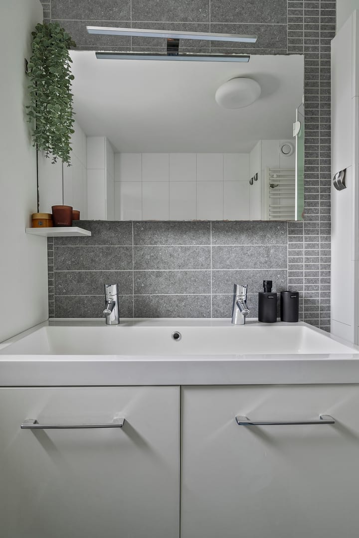 Foto 46 van Smaragd 69