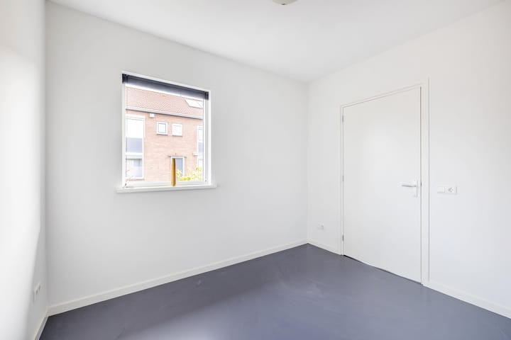 Foto 21 van Pastoor van Luenenstraat 2