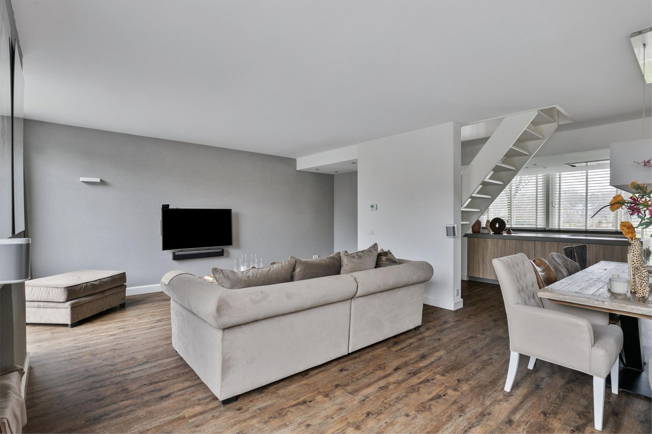 Foto 15 van Jac. van Vollenhovenstraat 14