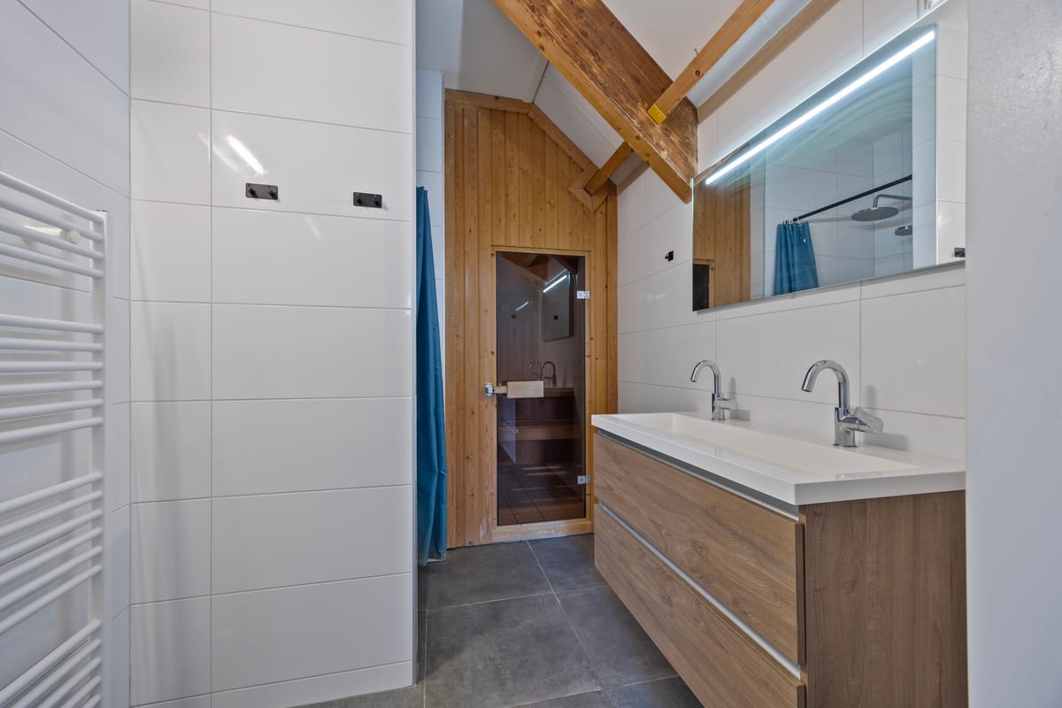 Foto 27 van Kering 16