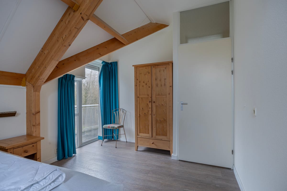 Foto 30 van Kering 16