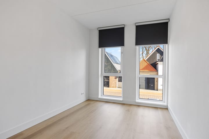 Foto 18 van Franekerstraat 11