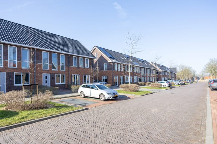 Foto 30 van Franekerstraat 11