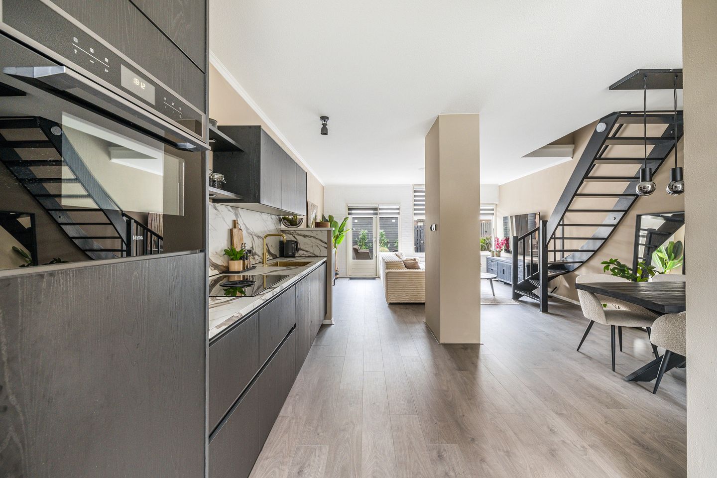 Foto 19 van de Zicht 11