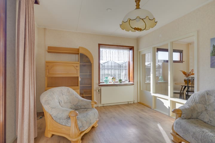 Foto 9 van Vredebestlaan 14