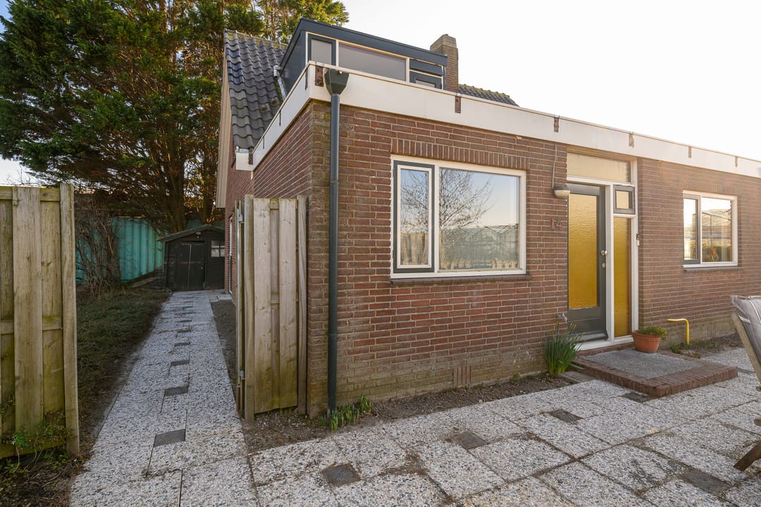 Foto 22 van Vredebestlaan 14