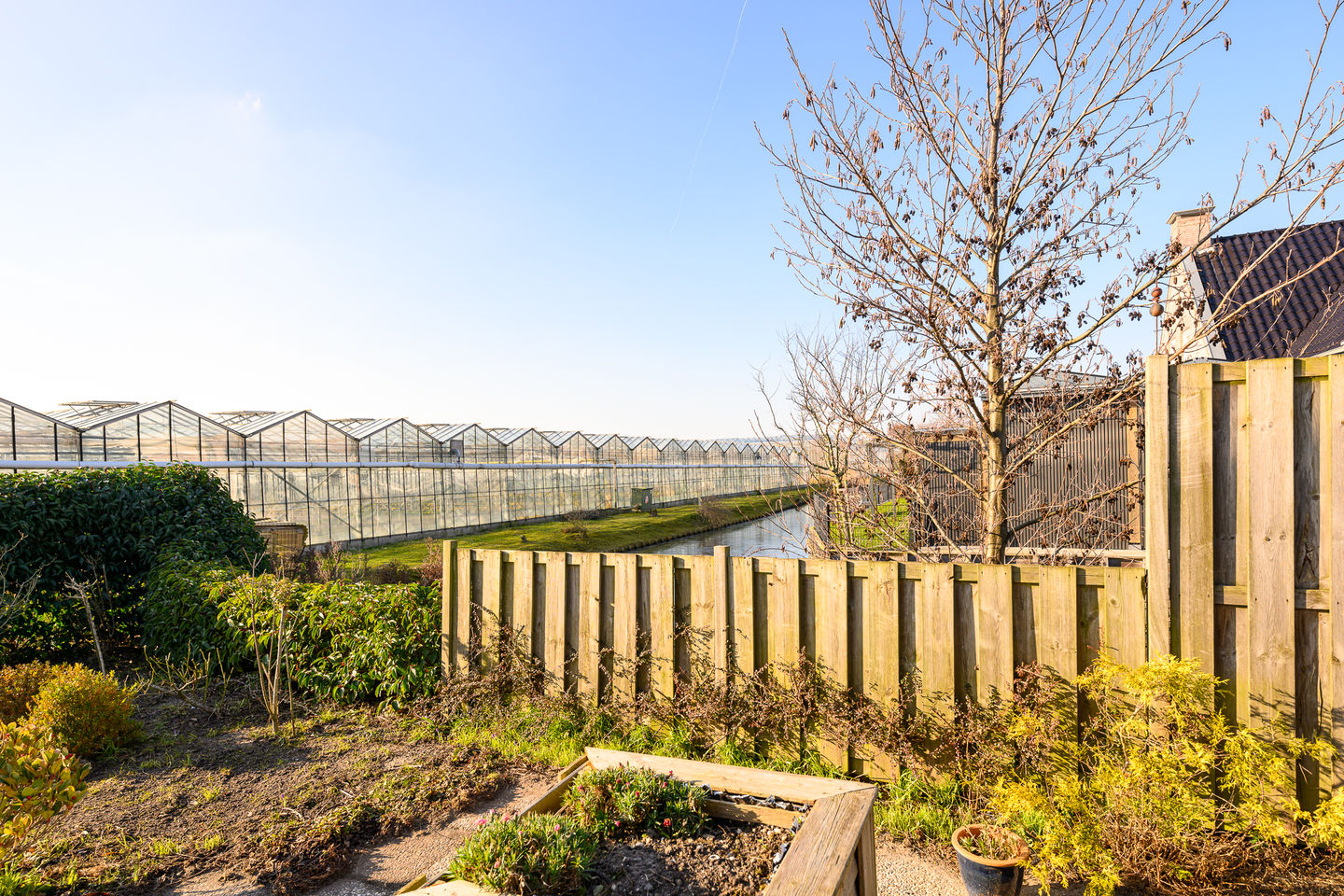 Foto 25 van Vredebestlaan 14