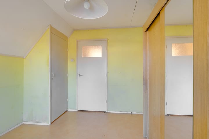 Foto 35 van Vredebestlaan 14