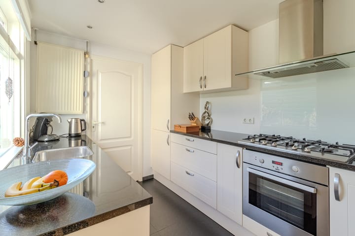 Foto 6 van Czaar Peterstraat 61