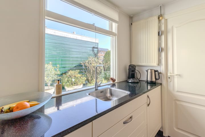 Foto 8 van Czaar Peterstraat 61