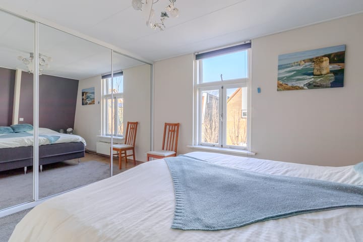 Foto 18 van Czaar Peterstraat 61