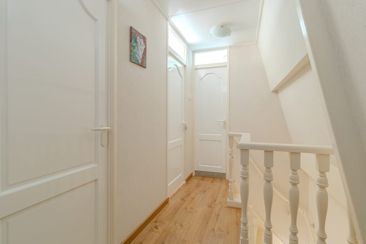 Foto 25 van Czaar Peterstraat 61