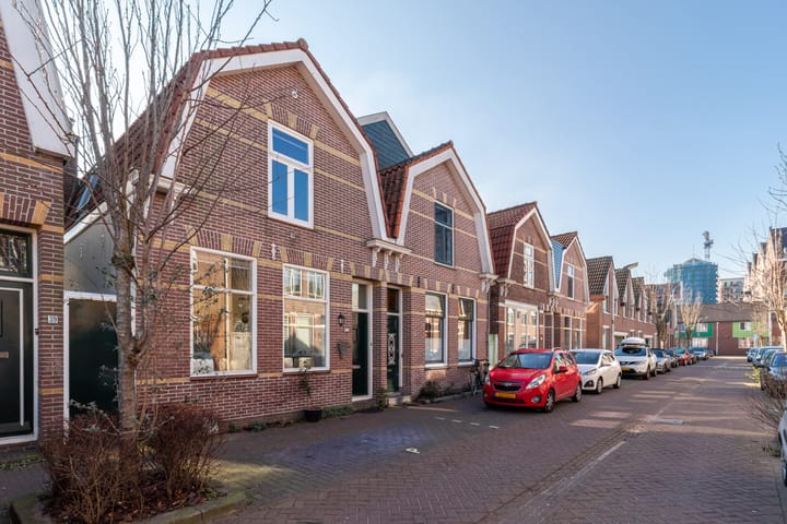 Foto 29 van Czaar Peterstraat 61