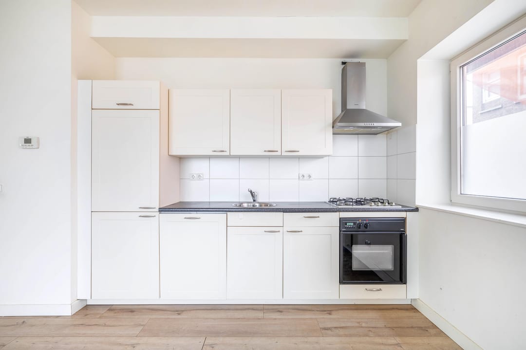 Photo 2 of Lange Hilleweg 10