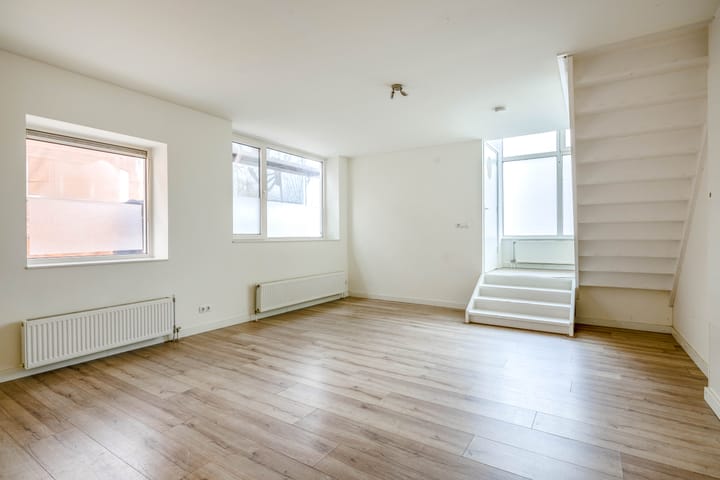 Foto 10 van Lange Hilleweg 10