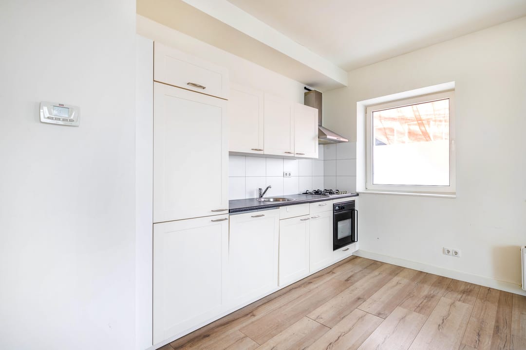 Photo 13 of Lange Hilleweg 10