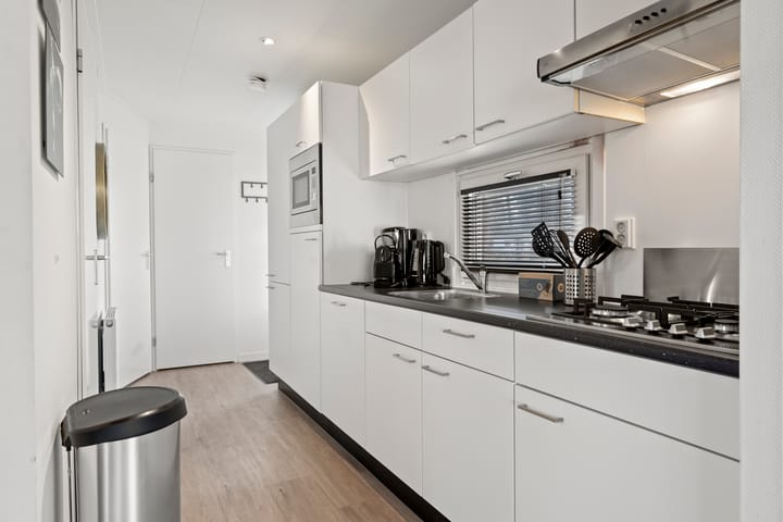 Photo 8 of Vijverlaan 1-J018