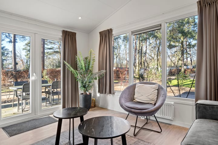 Photo 11 of Vijverlaan 1-J018