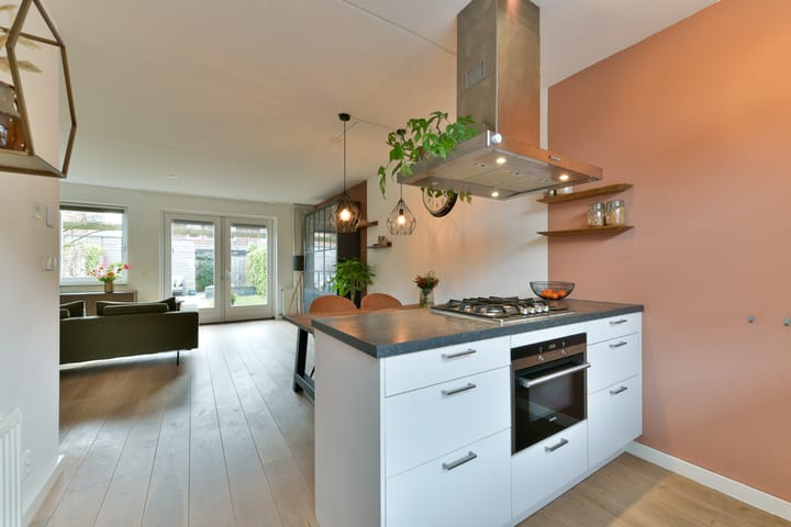 Foto 13 van Rotstuinlaan 16