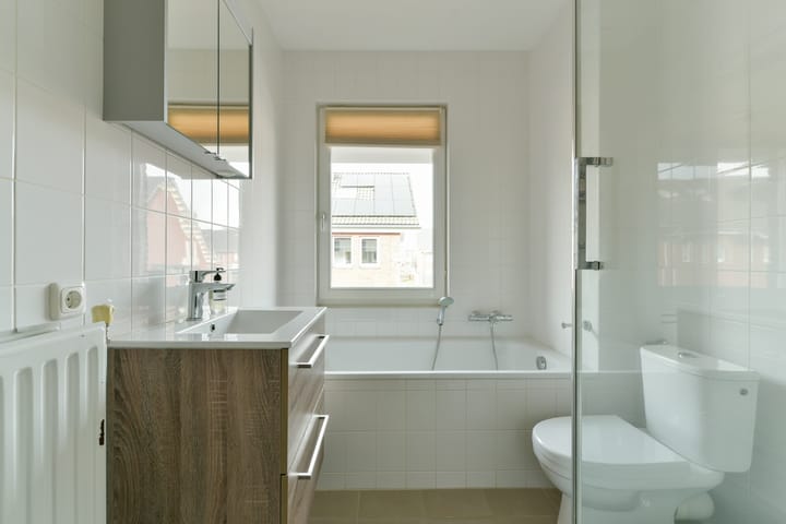 Foto 24 van Rotstuinlaan 16