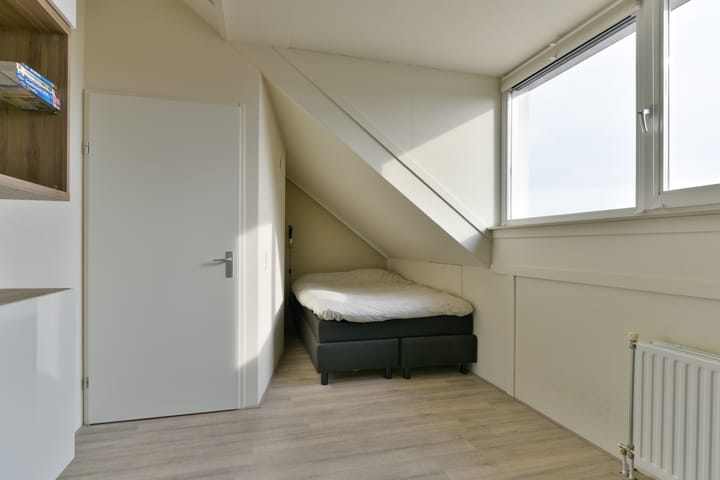 Foto 29 van Rotstuinlaan 16