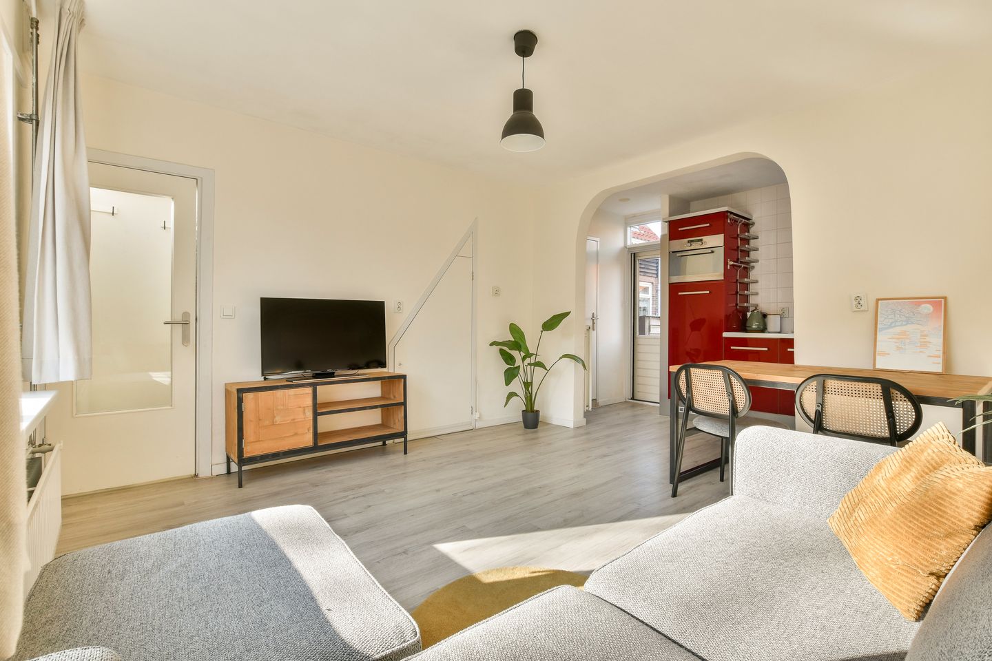 Foto 5 van Distelweg 18