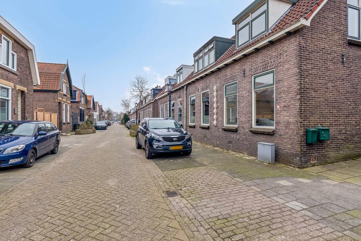 Foto 25 van Waalstraat 2-F