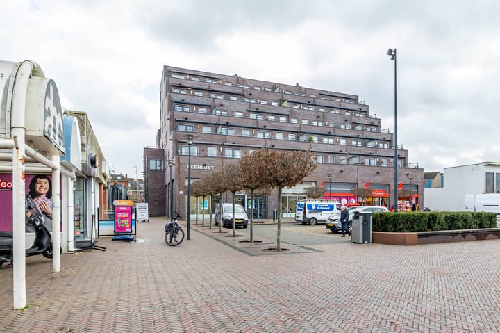 Foto 7 van Veenlustplein 1-11