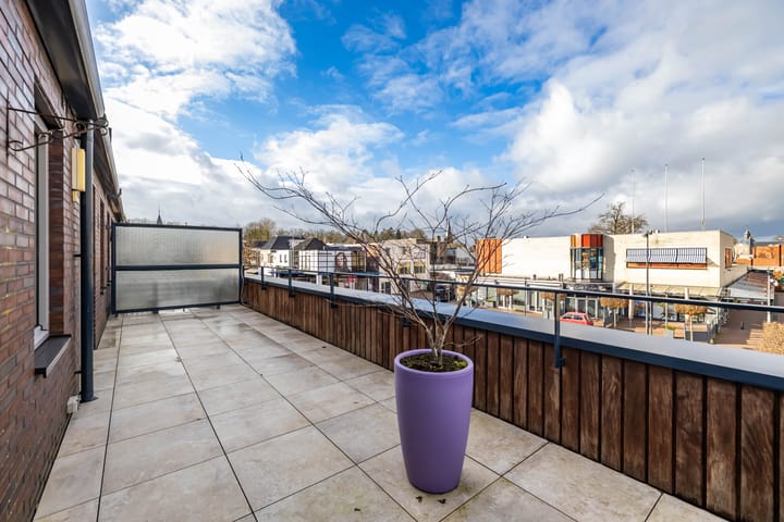 Foto 31 van Veenlustplein 1-11