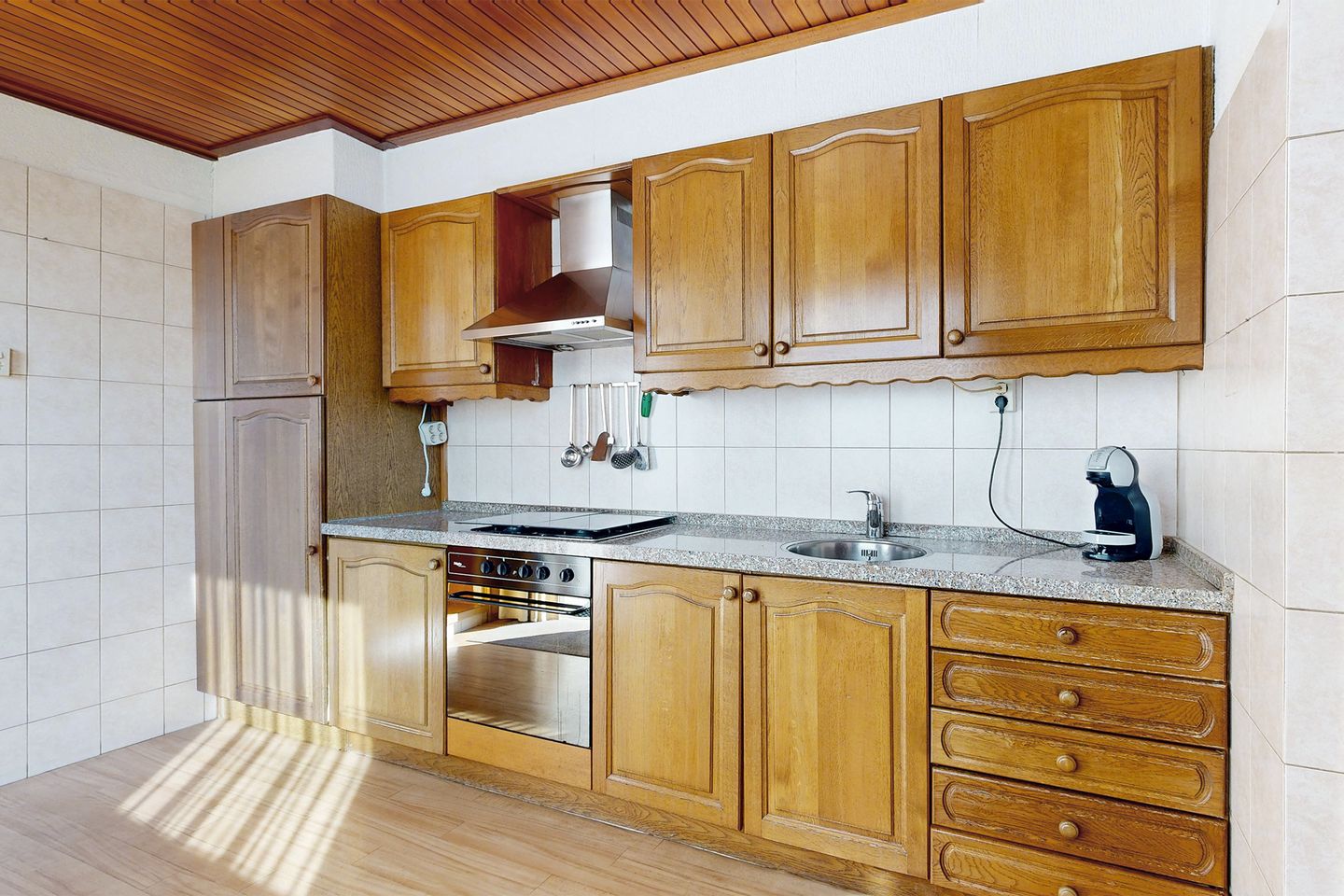 Photo 20 of Langenoordstraat 85