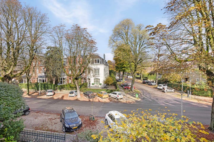 Photo 23 of Sint Lambertuslaan 34