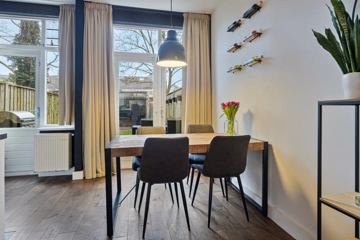 Foto 11 van Perestraat 12