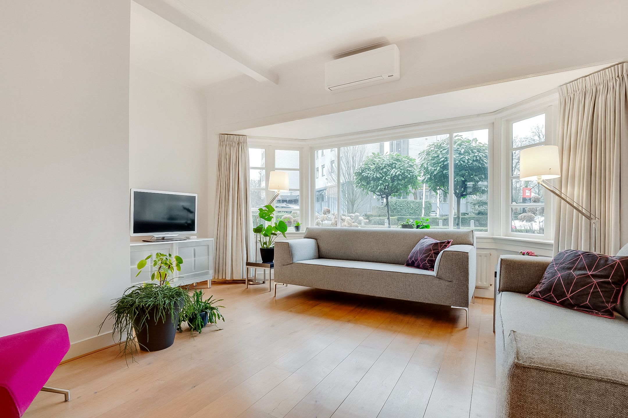 Foto 6 van Bizetlaan 8