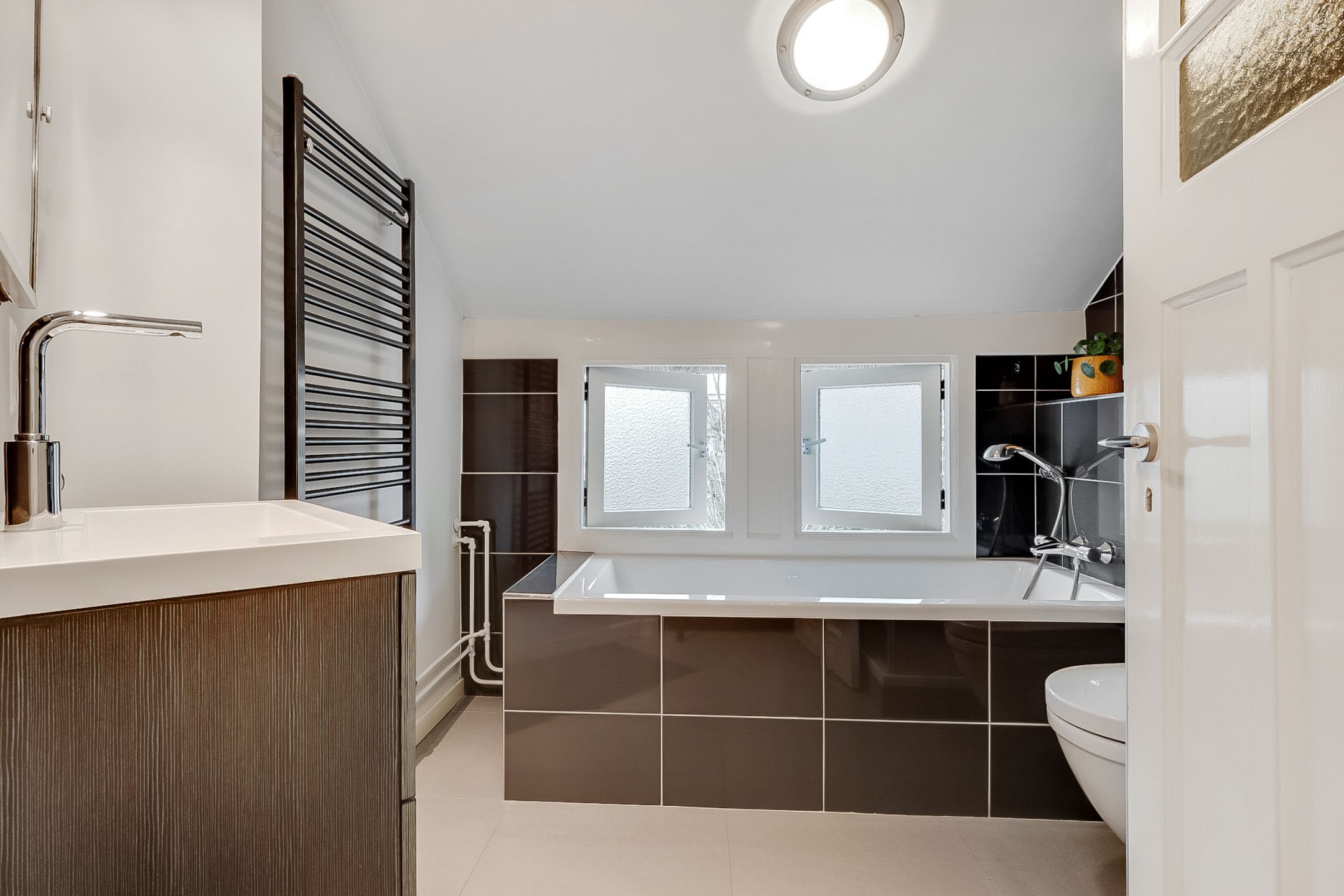 Foto 24 van Bizetlaan 8