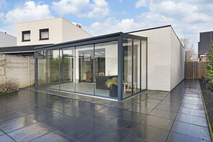 Foto 21 van Meestoof 38