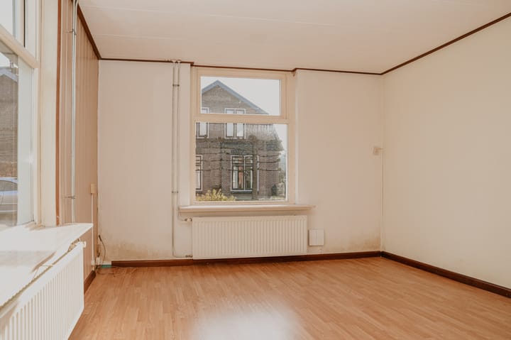 Foto 9 van Esdoornstraat 7