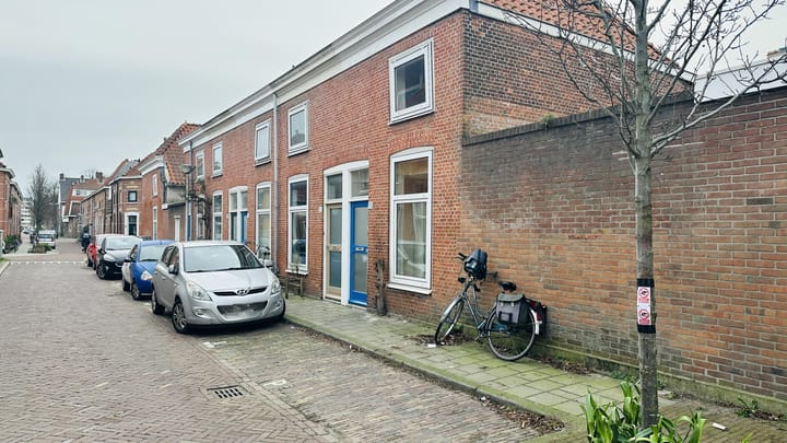 Foto 1 van Van Bleyswijckstraat 35