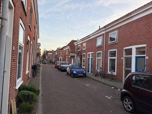 Foto 17 van Van Bleyswijckstraat 35