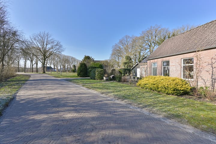 Foto 7 van Schoolstraat 7